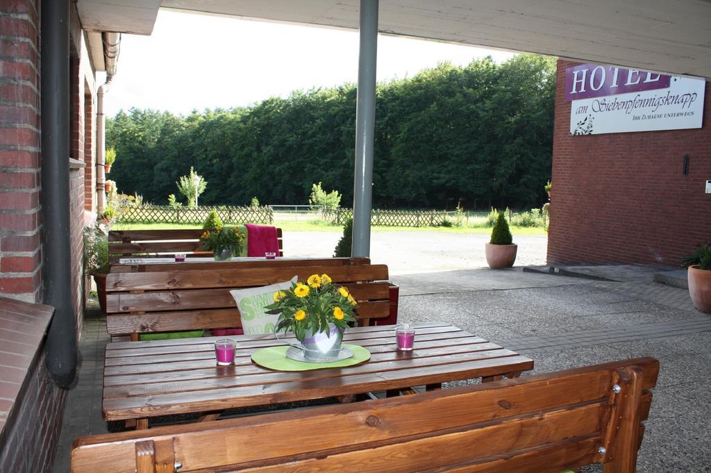 Hotel Am Siebenpfennigsknapp Luenen Luaran gambar