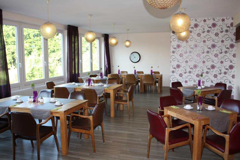 Hotel Am Siebenpfennigsknapp Luenen Luaran gambar