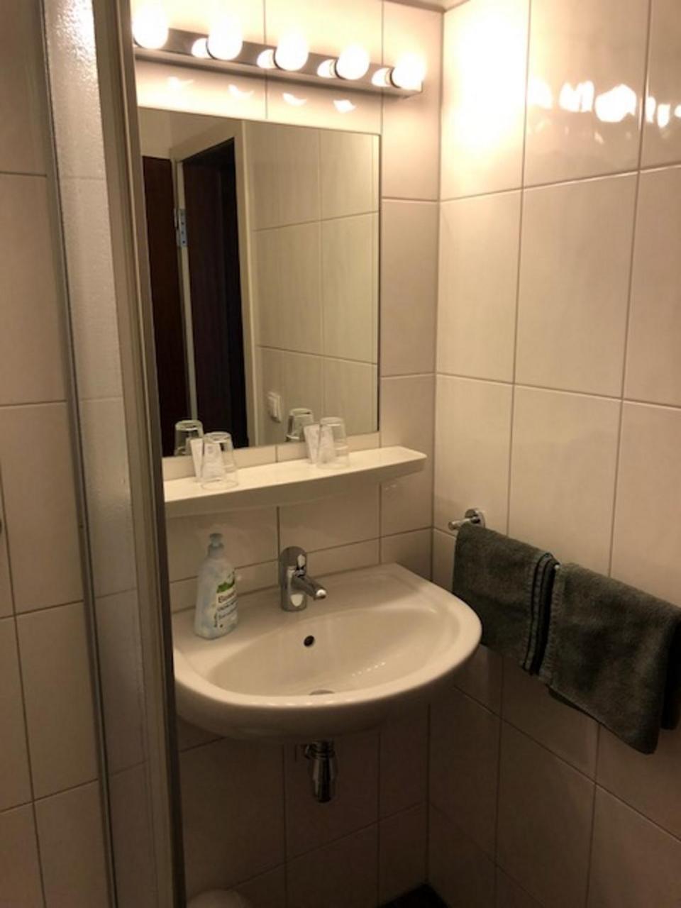 Hotel Am Siebenpfennigsknapp Luenen Luaran gambar